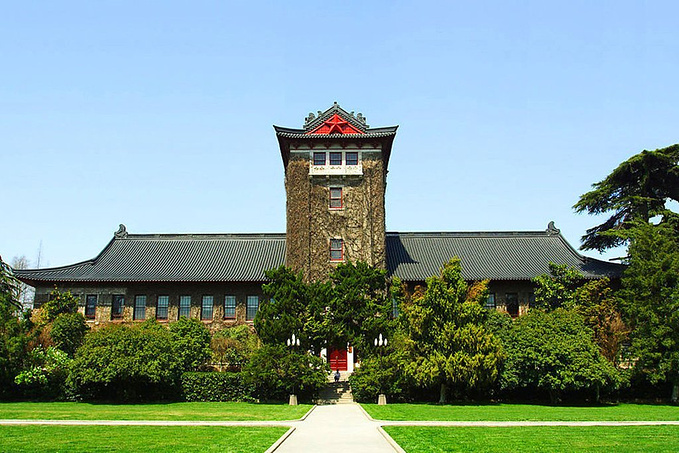 8-22 | 南京大學(xué)商學(xué)院MBA主任 金銀街工作室
