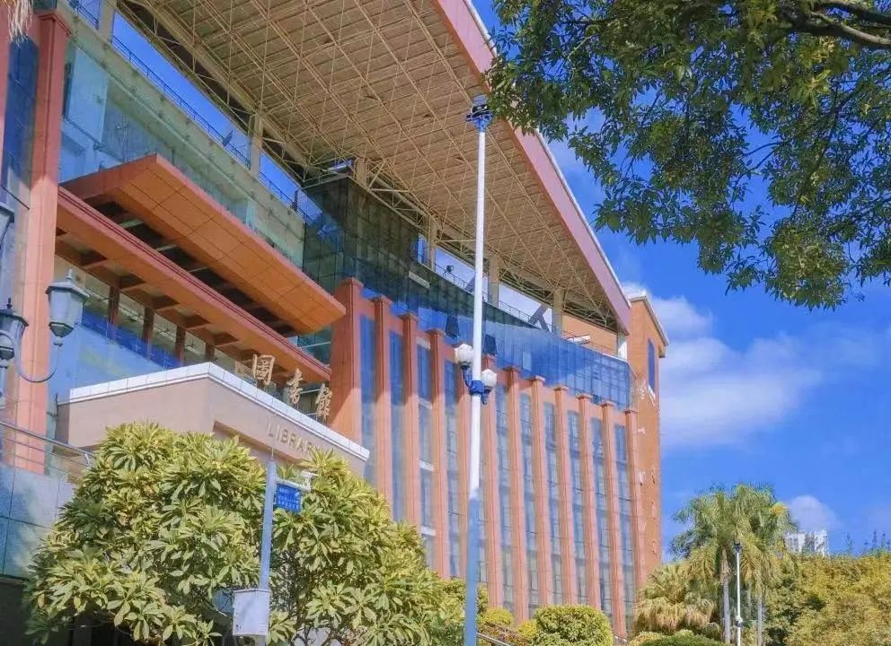 暨南大學(xué)MBA名師公開課丨數(shù)字經(jīng)濟時代的大數(shù)據(jù)分析及人工智能應(yīng)用
