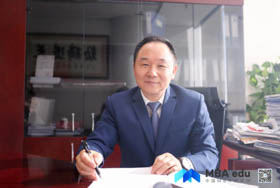 教學(xué)相長彰顯導(dǎo)師風(fēng)采 實(shí)戰(zhàn)實(shí)踐鑄就工匠精神  ——專訪MBA校外導(dǎo)師、北京汽車集團(tuán)有限公司財(cái)務(wù)部部長蕭梟
