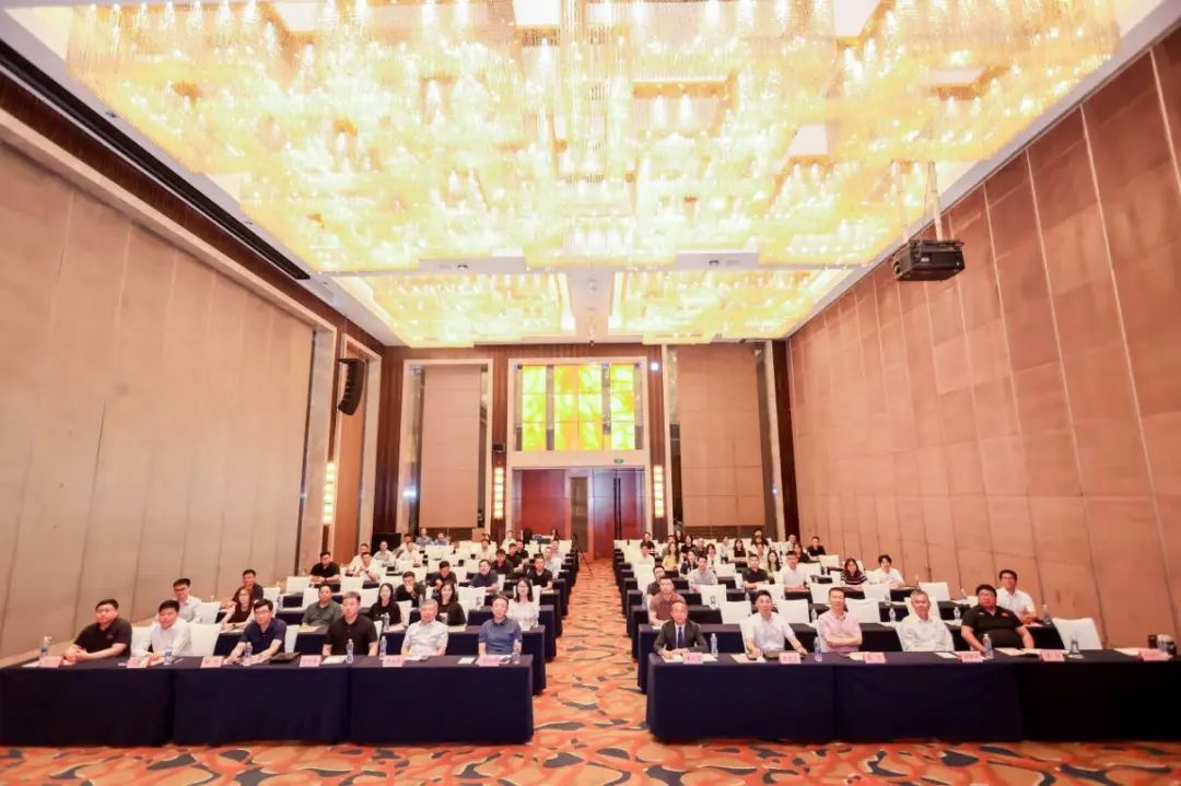 中國政法大學MBA賦能齊魯高質量發(fā)展論壇暨山東校友分會成立大會在濟南成功舉辦