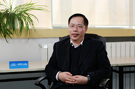 崇實事而求是 踐商道以化成——專訪天津大學(xué)管理與經(jīng)濟學(xué)部何楨教授 